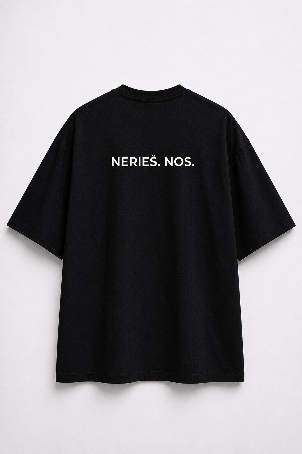 Čierne oversize tričko ATEVO Nerieš. Nos. Limited Drop, pohľad spredu